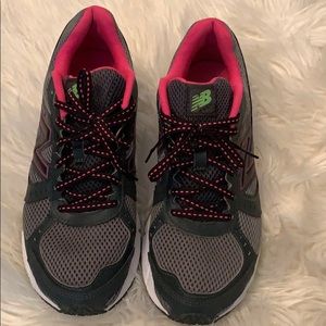 New Balance Woman’s sneakers